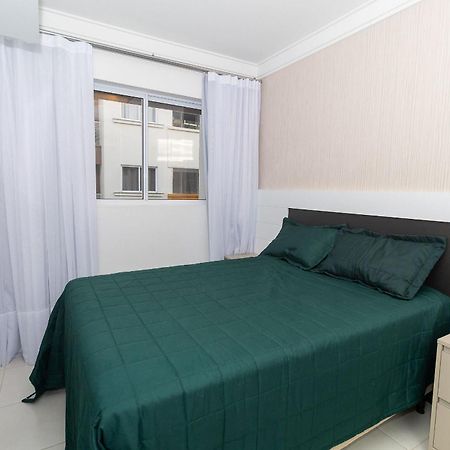 Cardeal 206B - Aconchegante Apartamento Na Praia De Bombas - 2 Dormitorios 5 Pessoas - บอมบินญัส ภายนอก รูปภาพ