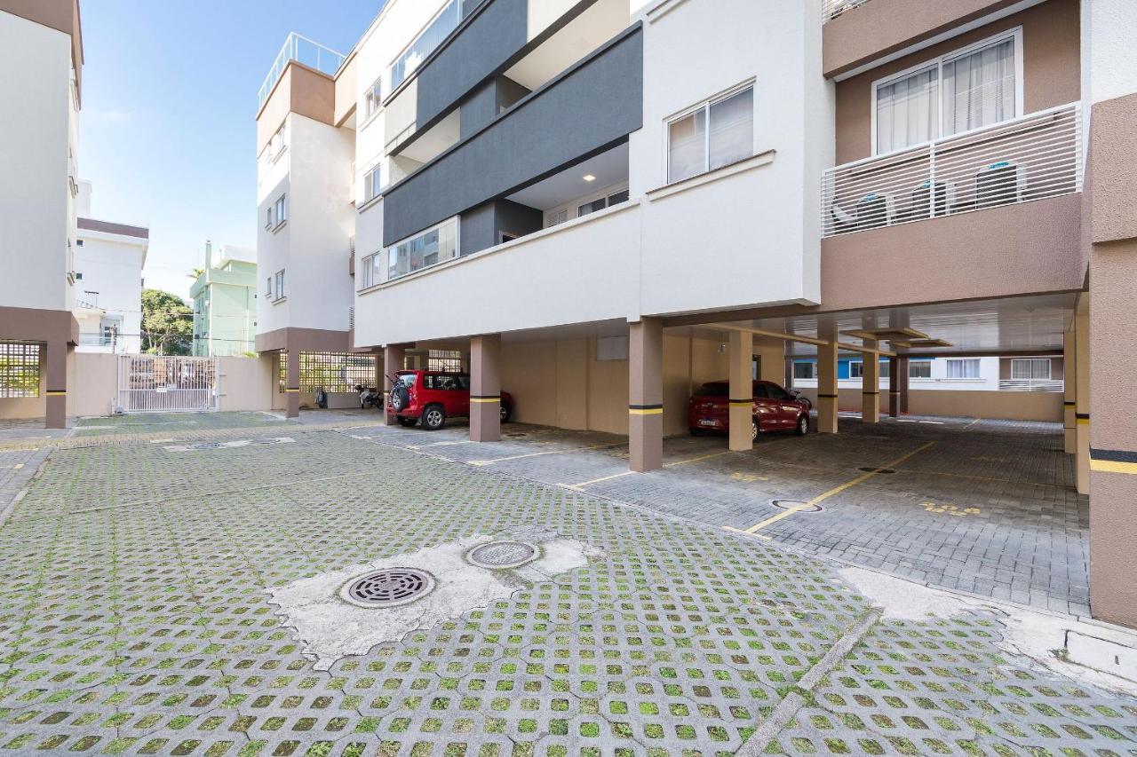 Cardeal 206B - Aconchegante Apartamento Na Praia De Bombas - 2 Dormitorios 5 Pessoas - บอมบินญัส ภายนอก รูปภาพ